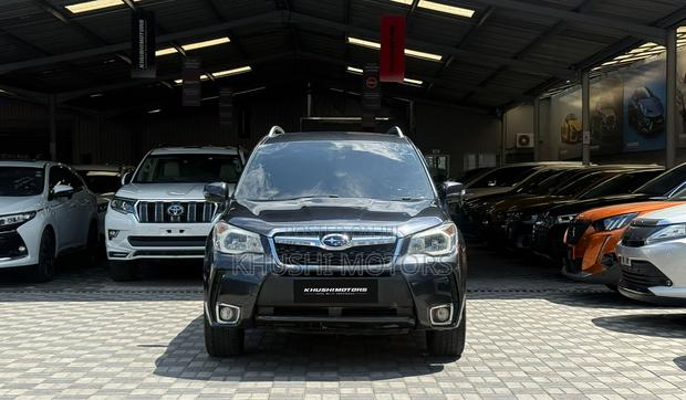 Subaru Forester 2015 Gray