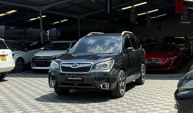 Subaru Forester 2015 Gray