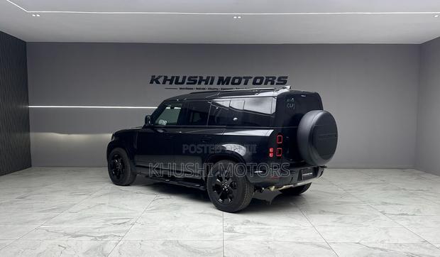 Land Rover Defender 2021 Black