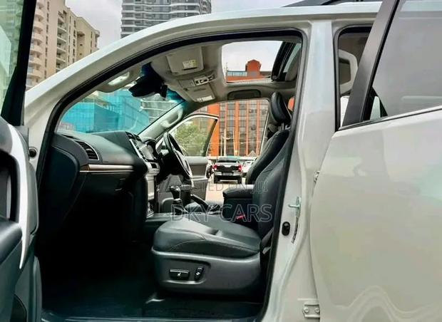 Toyota Land Cruiser Prado 2021 Pearl