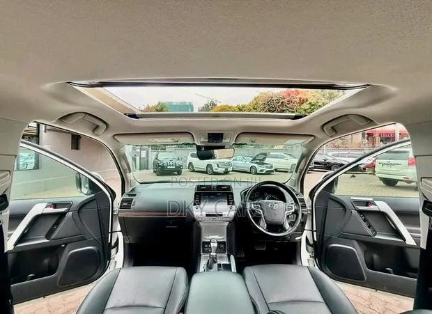 Toyota Land Cruiser Prado 2021 Pearl