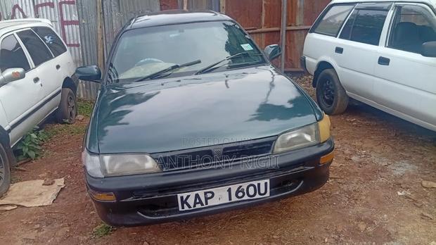 Toyota Corolla 1997 Green