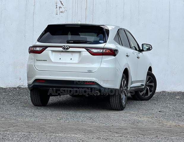 Toyota Harrier 2.0 Turbo 2019 Pearl