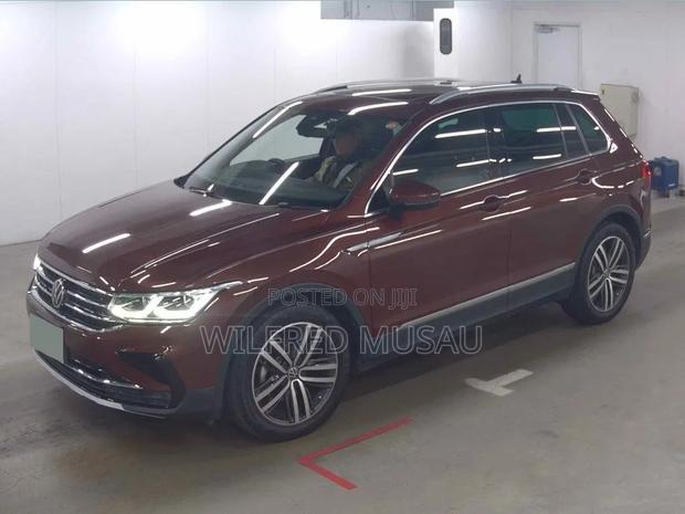 Volkswagen Tiguan 2021 Maroon