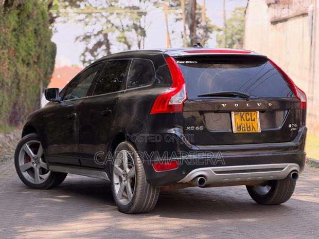 Volvo XC60 2013 Black