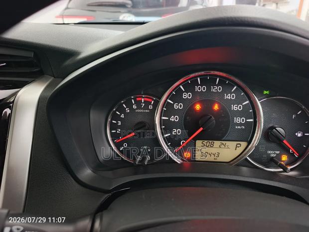Toyota Corolla Fielder 2019 Silver