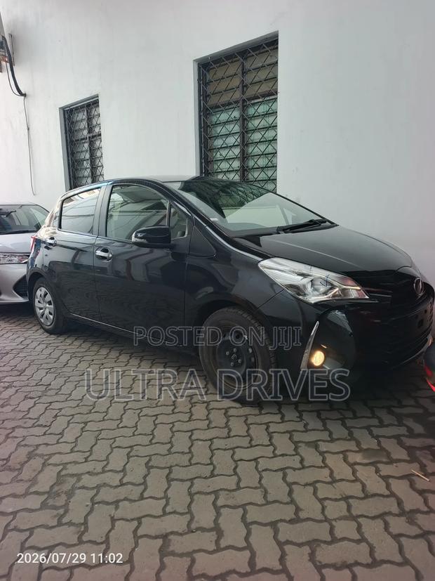 Toyota Vitz 2019 Black