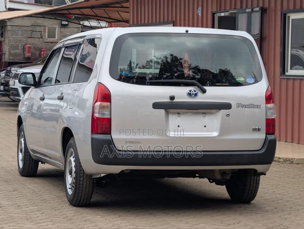 Toyota Probox 2020 Silver