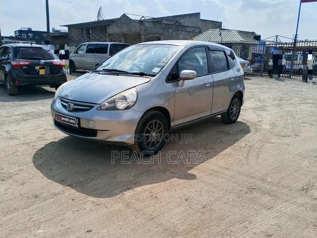 Honda Fit 2007 Gray