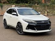 Toyota Harrier 2019 White for sale