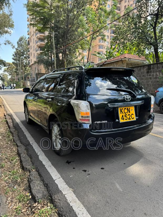 Toyota Corolla Fielder 2012 Black