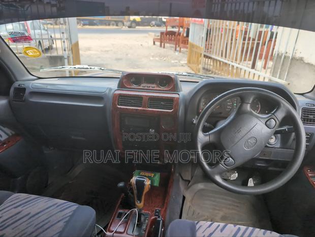 Toyota Land Cruiser 1998 Blue