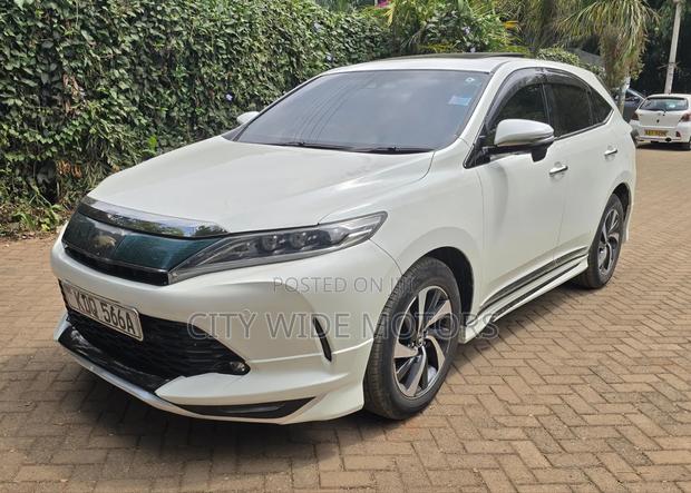 Toyota Harrier 2017 White