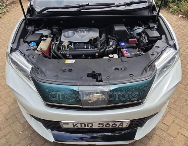 Toyota Harrier 2017 White