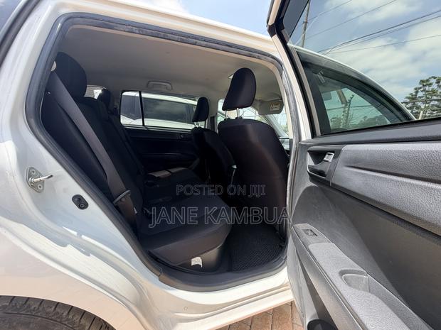 Toyota Corolla Fielder 2018 White