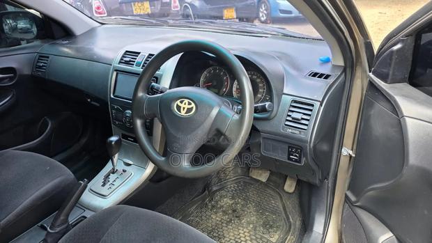 Toyota Corolla Fielder 2010 Gray