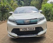 Toyota Harrier 2017 White for sale