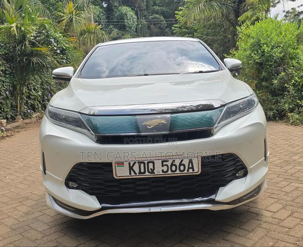 Toyota Harrier 2017 White