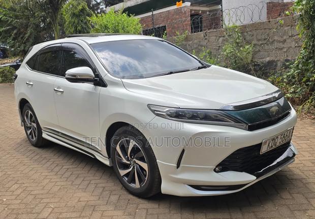 Toyota Harrier 2017 White