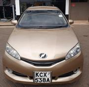 Toyota Wish 2012 Gold for sale