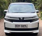 Toyota Voxy 2016 Pearl for sale