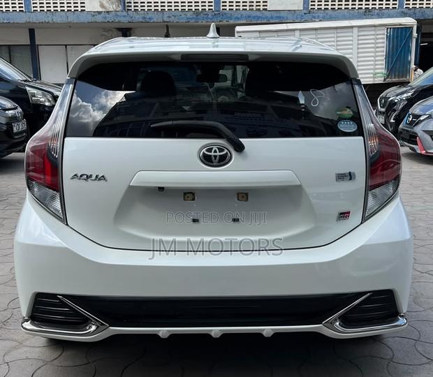 Toyota Aqua 2019 White