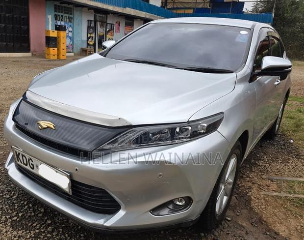 Toyota Harrier 2015 Silver