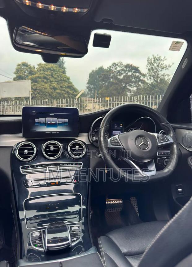 Mercedes-Benz C200 2014 White