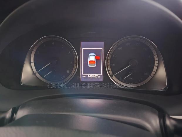 Toyota Harrier 2019 Maroon