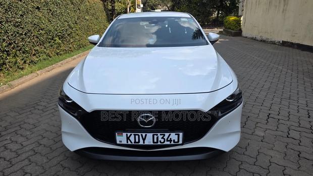 Mazda 3 2019 White