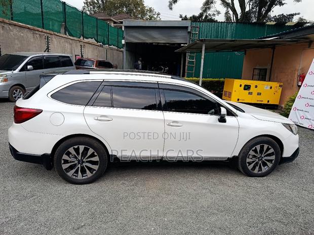 Subaru Outback 2015 White
