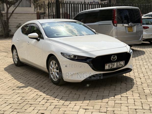 Mazda 3 2019 White
