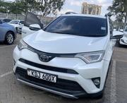 Toyota RAV4 2015 White for sale
