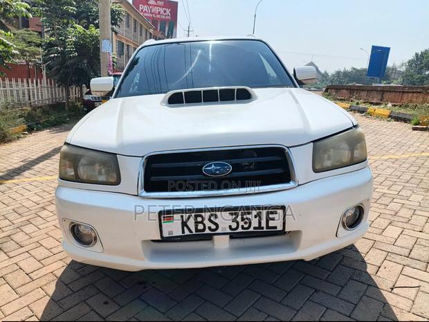 Subaru Forester 2005 Off white