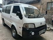 Nissan Commercial 2005 White for sale
