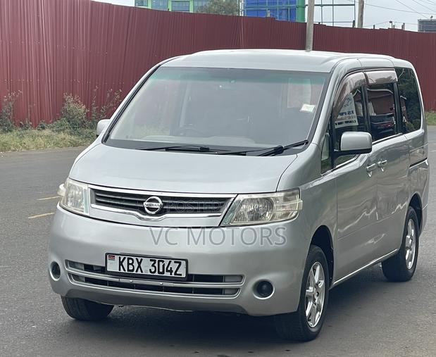Nissan Serena 2007 Silver
