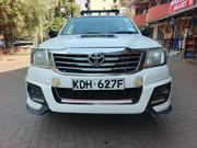Toyota Hilux 2015 White for sale