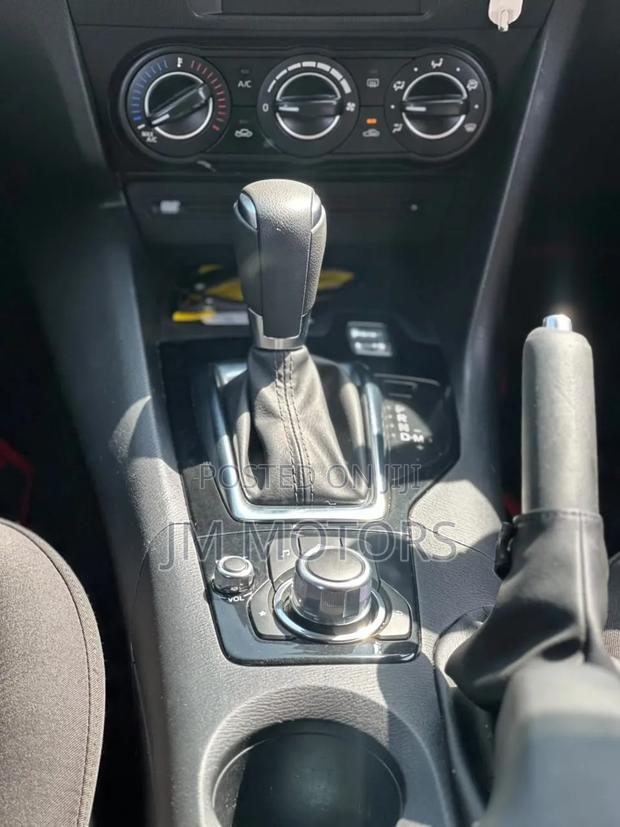Mazda Axela 2018 Silver