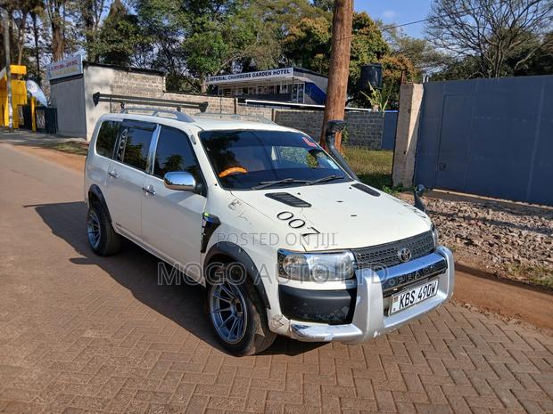 Toyota Probox 2005 White