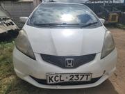 Honda Fit Automatic 2010 White for sale