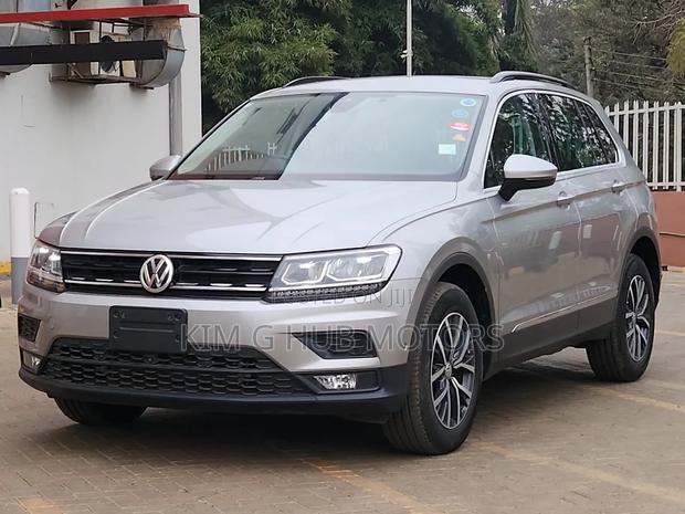 Volkswagen Tiguan 2018 Silver