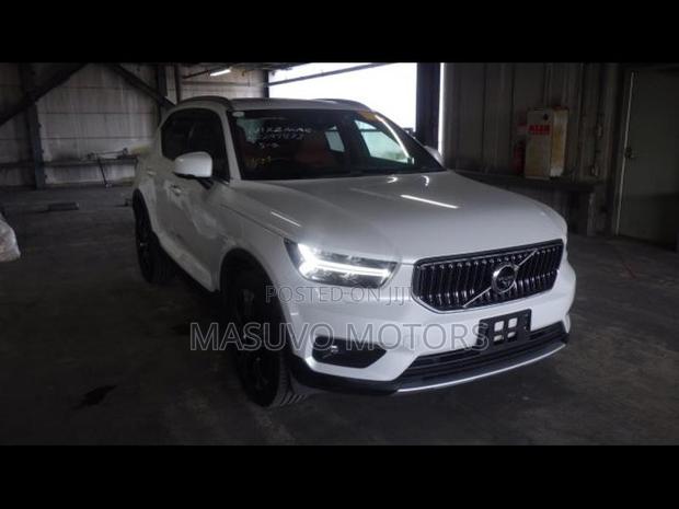 Volvo XC40 2019 Pearl