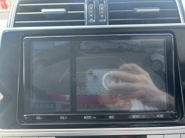 Toyota Land Cruiser Prado 2019 Red