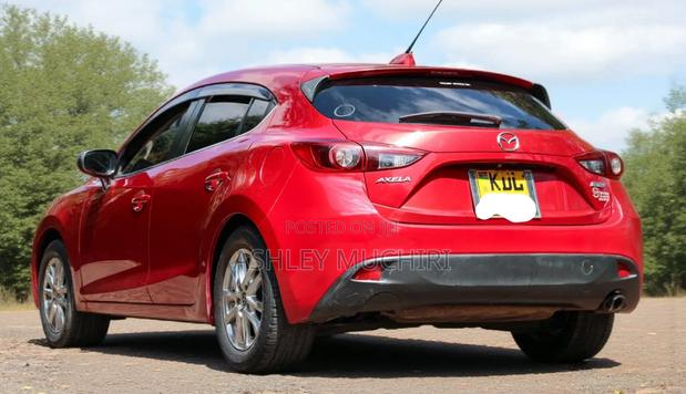 Mazda Axela 2016 Red