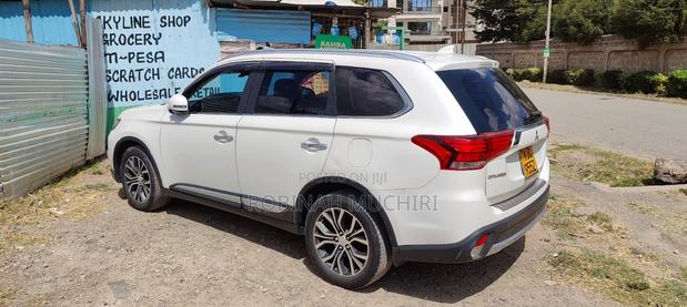 Mitsubishi Outlander SEL AWC 2016 White