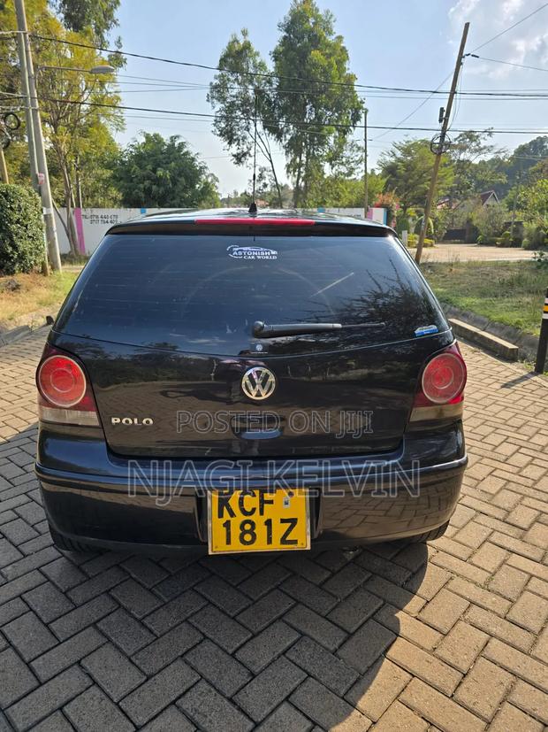 Volkswagen Polo 2009 Black