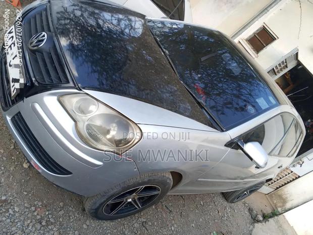 Volkswagen Polo 2010 White