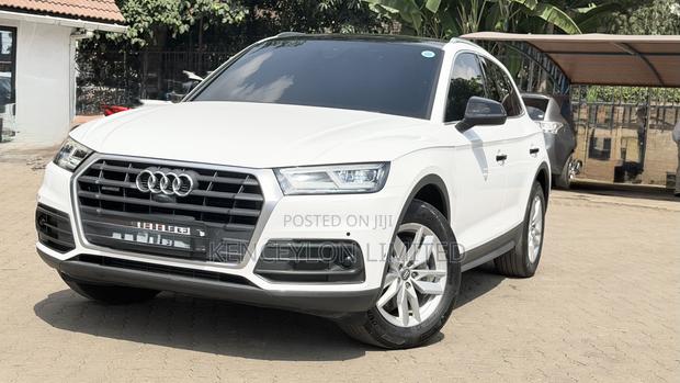 Audi Q5 2.0T Tech Premium AWD quattro 2018 White