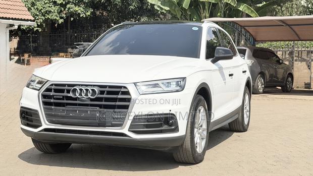 Audi Q5 2.0T Tech Premium AWD quattro 2018 White