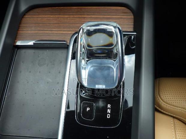 Volvo XC60 2021 Gray